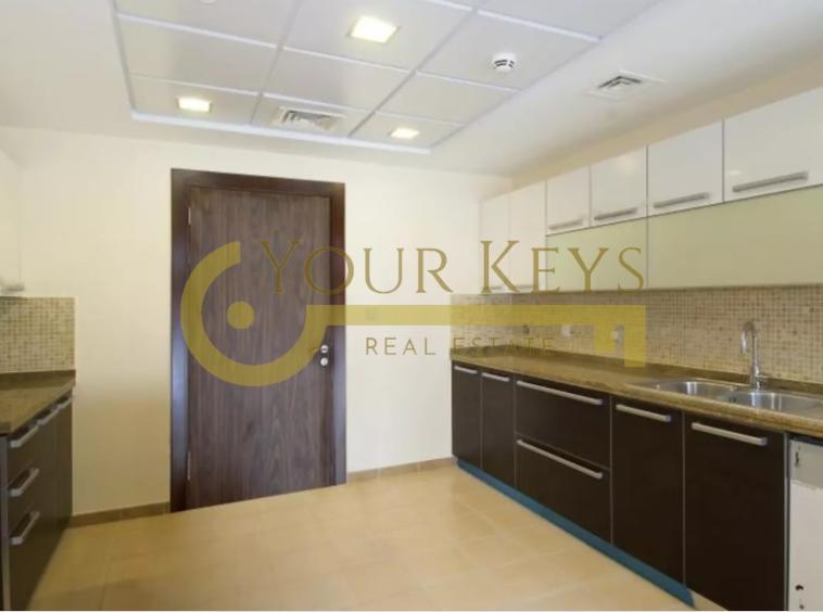 YOURKEYSME_BUSINESSBAY_EXECUTIVE TOWER VILLA_4 BEDROOM PODIUM